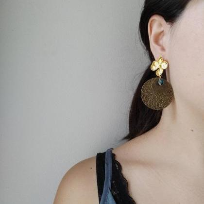 Gold Brass Hoop Earrings With Oriental Details,oil..